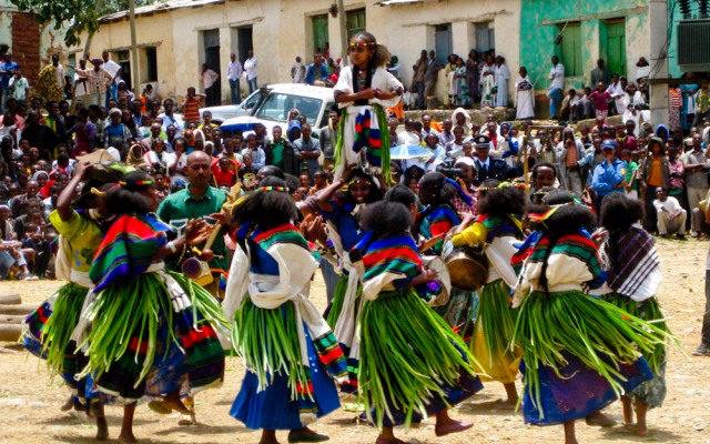 Photo of የዘንድሮው የሻደይ በዓል ከነሐሴ 16 እስከ 18 በዋግኸምራ ብሔረሰብ ዞን” ሻዴይ በዓላችን ለገጽታ ግንባታችን” በሚል መሪ ቃል በድምቀት ይከበራል፡፡